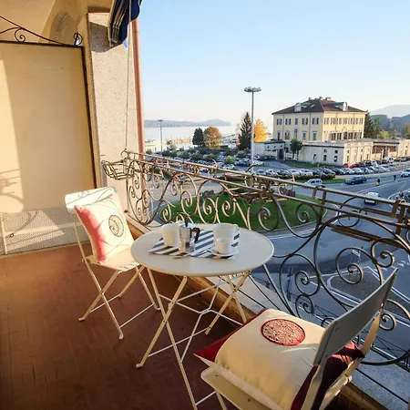 Palazzo Mameli Apartman Verbania